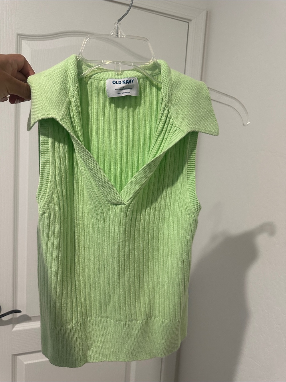 Old Navy Light Green Ribbed Sleeveless Polo Tank sweater